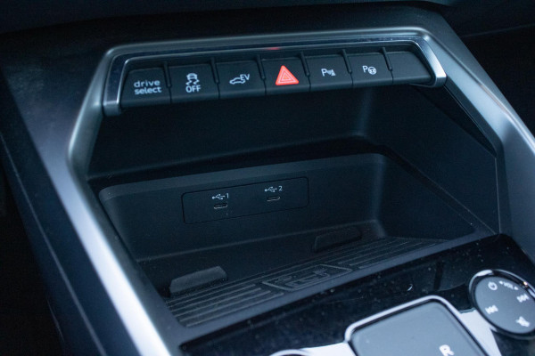 Audi A3 Sportback 40 TFSIe Edition PANO MEMORY CAMERA