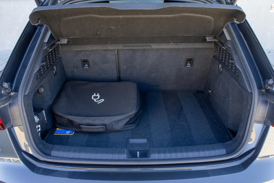 Audi A3 Sportback 40 TFSIe Edition PANO MEMORY CAMERA