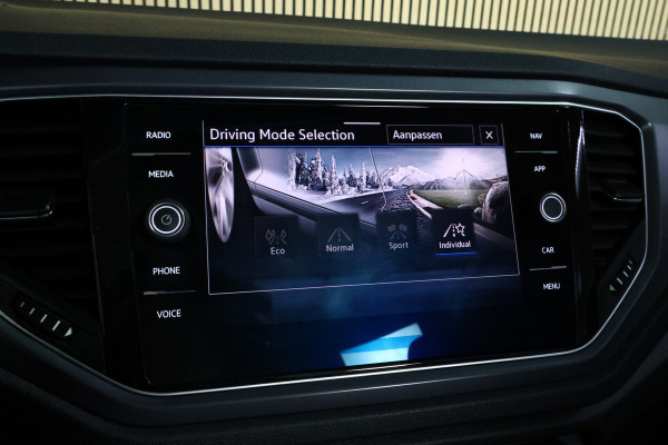 Volkswagen T-Roc Cabrio 1.5 TSI R-Line VIRTUAL CARPLAY BEATS CLIMA "21