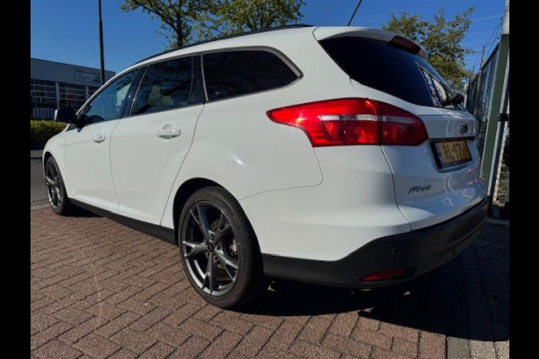 Ford FOCUS Wagon 1.0 Lease Edition Airco,Cruisecontrol,Navigatie,Camera