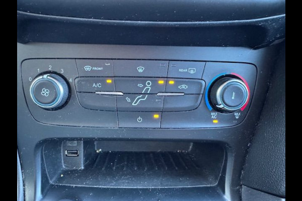 Ford FOCUS Wagon 1.0 Lease Edition Airco,Cruisecontrol,Navigatie,Camera