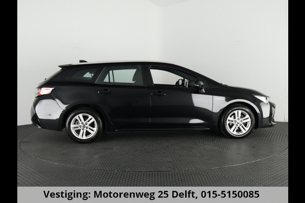 Toyota Corolla Touring Sports 1.8 HYBRID BLACKLINE GARANTIE 11-2031! NAVIGATIE . ACHTERUITRIJ CAMERA . ADAPTIEVE CRUISE CONTROL .