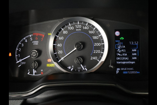 Toyota Corolla Touring Sports 1.8 HYBRID BLACKLINE GARANTIE 11-2031! NAVIGATIE . ACHTERUITRIJ CAMERA . ADAPTIEVE CRUISE CONTROL .