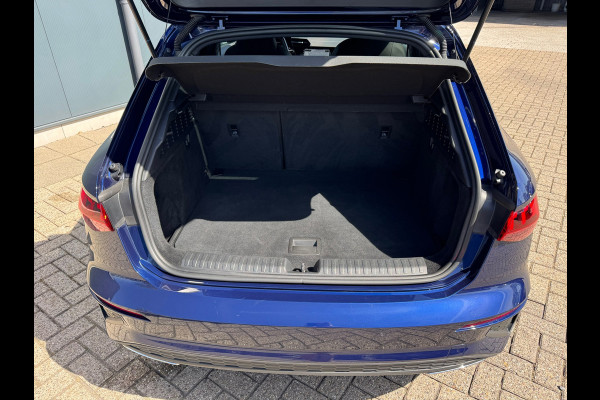 Audi A3 Sportback 30 TFSI S-line edition * Navigatie * Parkeersensoren * Audi Sound *