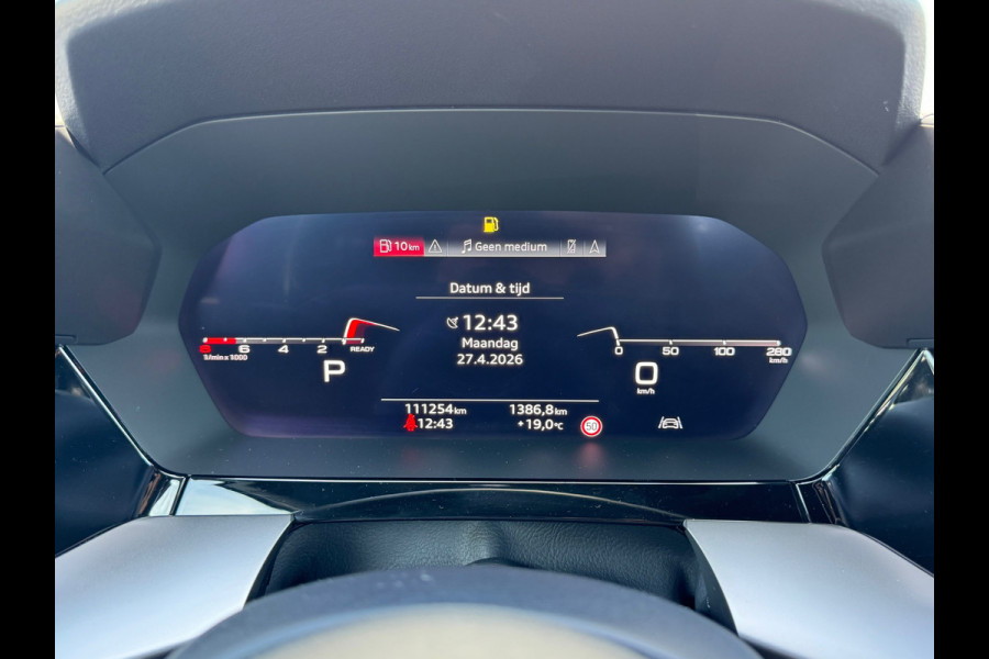 Audi A3 Sportback 30 TFSI S-line edition * Navigatie * Parkeersensoren * Audi Sound *