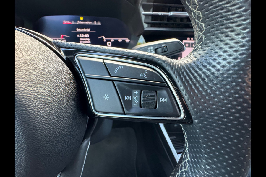 Audi A3 Sportback 30 TFSI S-line edition * Navigatie * Parkeersensoren * Audi Sound *