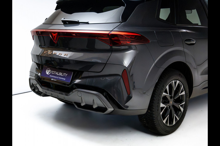 CUPRA Terramar 1.5 TSI e-Hybrid Business | Elec. stoel(en) met geheugen | Stoel- & Stuurverw. | Elec. achterklep | 360 Camera | Travel assist, Sfeerverlichting, Navigatie, App. connect, All season banden, Adap. Cruise