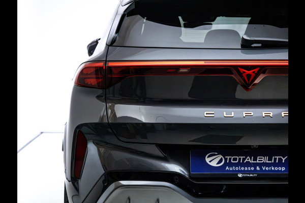 CUPRA Terramar 1.5 TSI e-Hybrid Business | Elec. stoel(en) met geheugen | Stoel- & Stuurverw. | Elec. achterklep | 360 Camera | Travel assist, Sfeerverlichting, Navigatie, App. connect, All season banden, Adap. Cruise