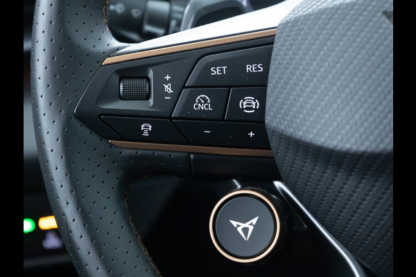 CUPRA Terramar 1.5 TSI e-Hybrid Business | Elec. stoel(en) met geheugen | Stoel- & Stuurverw. | Elec. achterklep | 360 Camera | Travel assist, Sfeerverlichting, Navigatie, App. connect, All season banden, Adap. Cruise