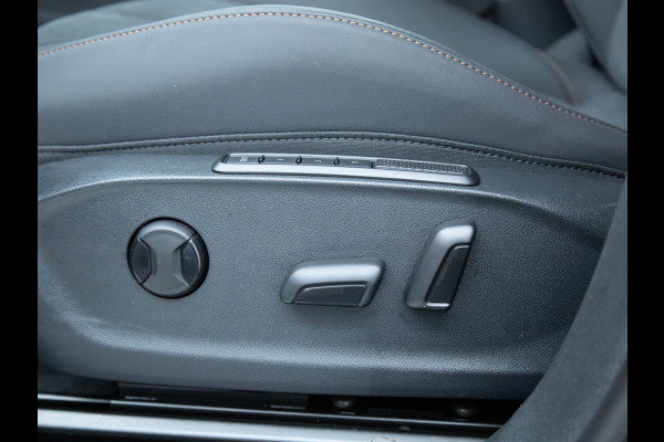 CUPRA Terramar 1.5 TSI e-Hybrid Business | Elec. stoel(en) met geheugen | Stoel- & Stuurverw. | Elec. achterklep | 360 Camera | Travel assist, Sfeerverlichting, Navigatie, App. connect, All season banden, Adap. Cruise