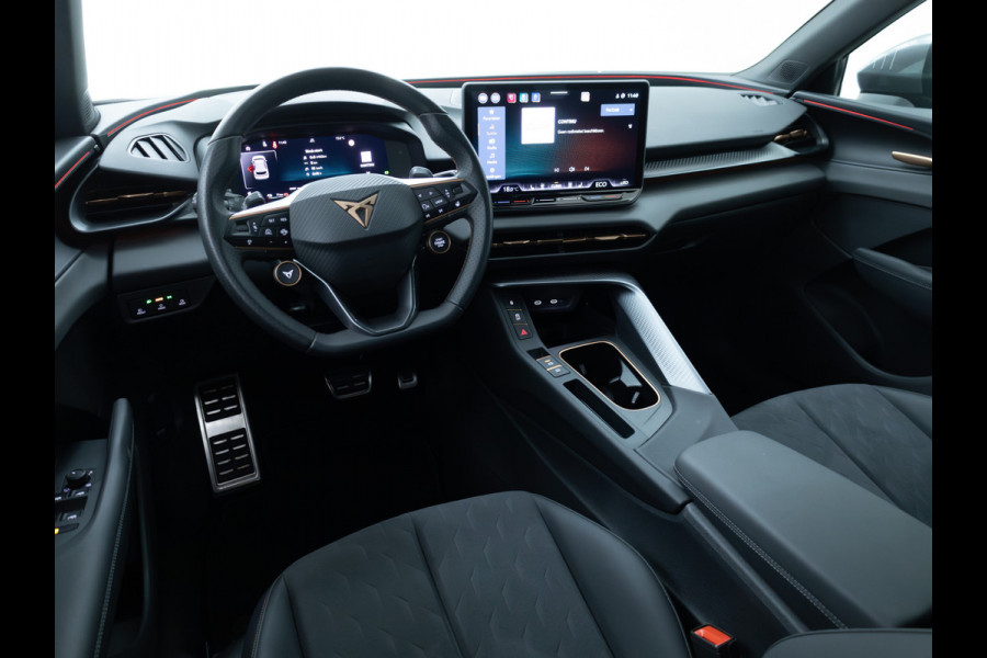 CUPRA Terramar 1.5 TSI e-Hybrid Business | Elec. stoel(en) met geheugen | Stoel- & Stuurverw. | Elec. achterklep | 360 Camera | Travel assist, Sfeerverlichting, Navigatie, App. connect, All season banden, Adap. Cruise