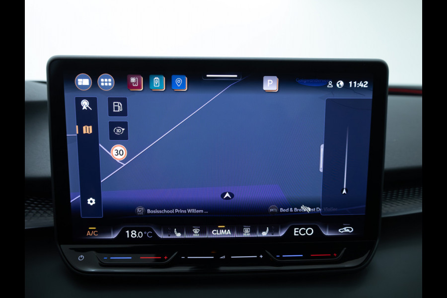 CUPRA Terramar 1.5 TSI e-Hybrid Business | Elec. stoel(en) met geheugen | Stoel- & Stuurverw. | Elec. achterklep | 360 Camera | Travel assist, Sfeerverlichting, Navigatie, App. connect, All season banden, Adap. Cruise