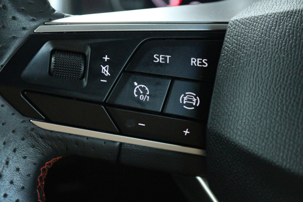 Seat Ateca 1.5 TSI FR Business Intense (VIRTUAL COCKPIT, FACELIFT, 360 CAMERA, TREKHAAK, CARPLAY, LED, 1e EIGENAAR)