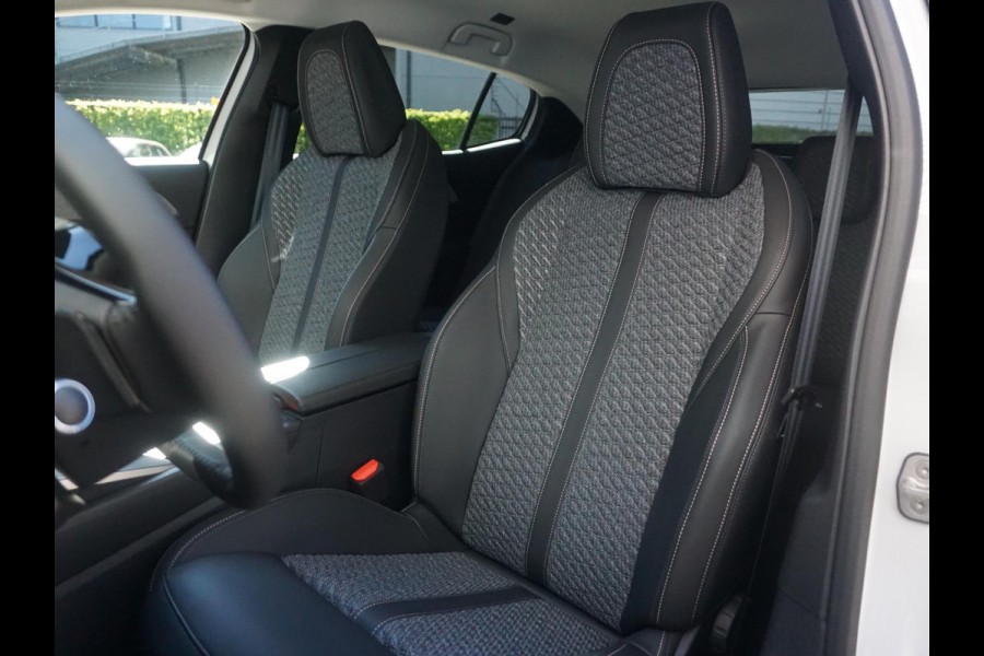 Peugeot 408 1.2 Allure Hybrid 145 360 Camera