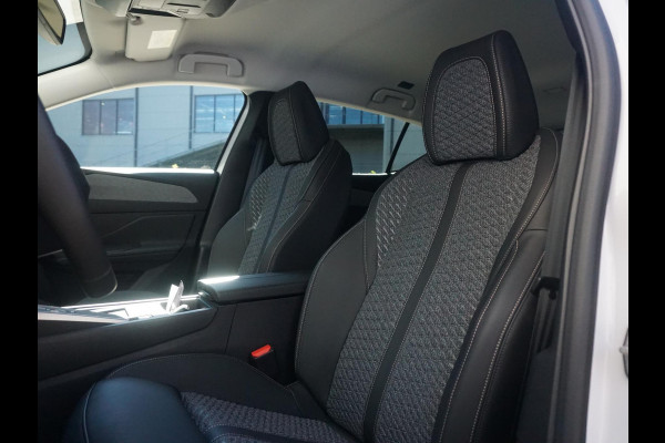 Peugeot 408 1.2 Allure Hybrid 145 360 Camera