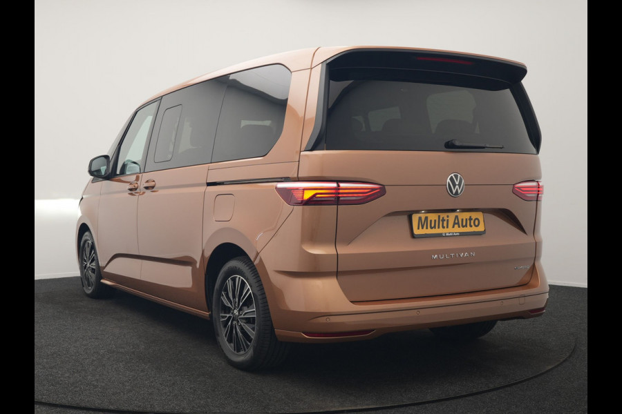 Volkswagen Multivan 1.4 eHybrid L1H1 Style 7 Persoons PHEV 218pk | Trekhaak Af Fabriek | Panodak | Alcantara Sportstoelen & Stuur Verwarmd |  Adaptive Cruise | Camera | IQ Light | Apple Carplay | Blis | Navigatie | DAB | Plug In Hybrid |
