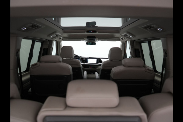 Volkswagen Multivan 1.4 eHybrid L1H1 Style 7 Persoons PHEV 218pk | Trekhaak Af Fabriek | Panodak | Alcantara Sportstoelen & Stuur Verwarmd |  Adaptive Cruise | Camera | IQ Light | Apple Carplay | Blis | Navigatie | DAB | Plug In Hybrid |