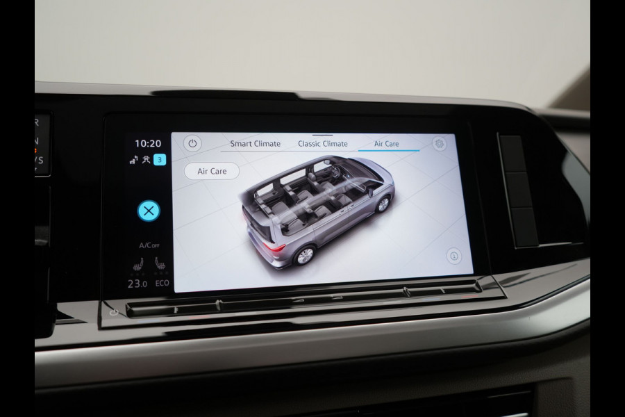 Volkswagen Multivan 1.4 eHybrid L1H1 Style 7 Persoons PHEV 218pk | Trekhaak Af Fabriek | Panodak | Alcantara Sportstoelen & Stuur Verwarmd |  Adaptive Cruise | Camera | IQ Light | Apple Carplay | Blis | Navigatie | DAB | Plug In Hybrid |