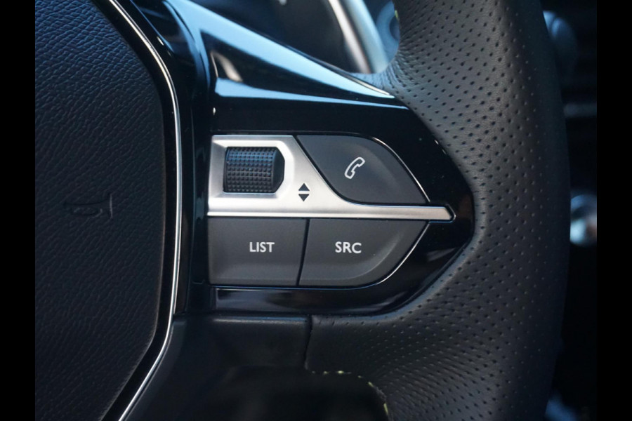 Peugeot 2008 1.2 Hybrid 145 GT 360 Camera