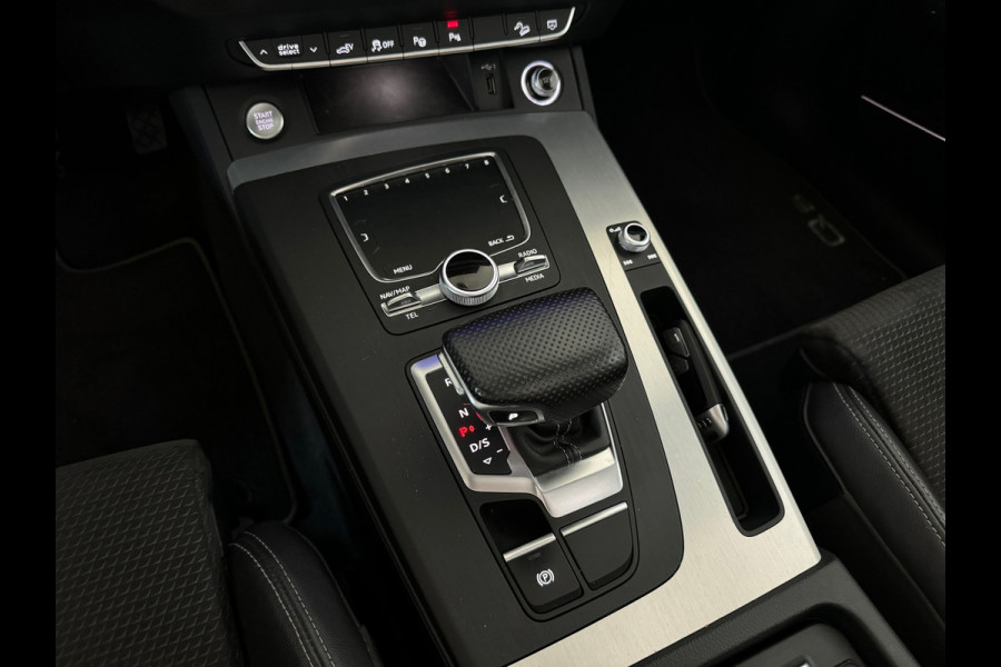 Audi Q5 55 TFSI e quattro S Line Pano|Luchtvering|HuD|B&O