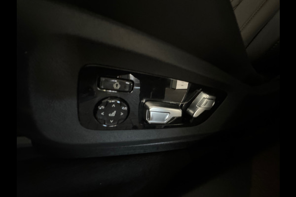 BMW X5 XDrive50e M Sport Pano|M Seat|Skylounge|HuD|Trekh|BTW
