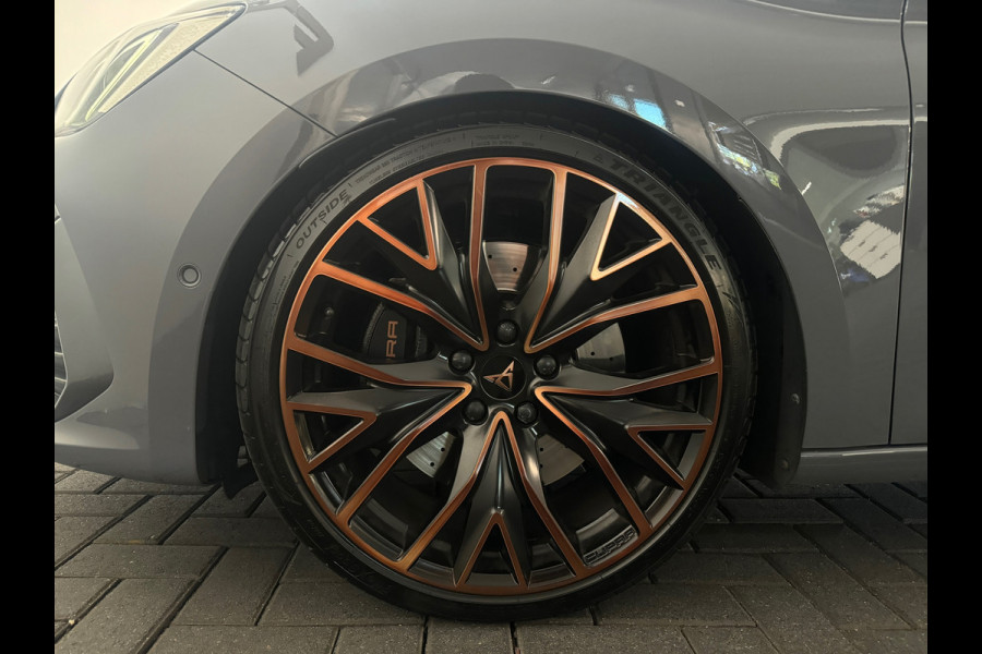 CUPRA Leon 2.0 TSI VZ 300PK Copper Keyless|Sfeer|Beats|Camera