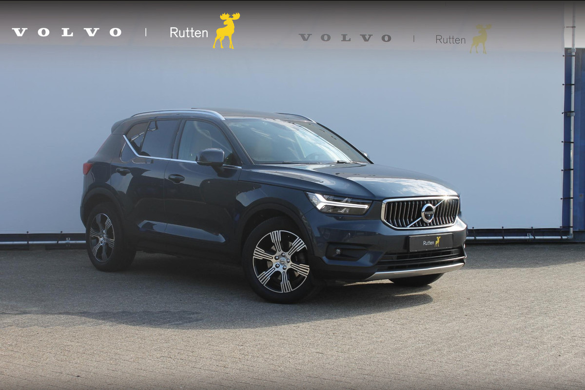 Volvo XC40 B4 211PK Automaat Inscription Panoramisch schuif-kanteldak / Semi elektrisch wegklapbare trekhaak / Adaptieve cruise control / Lederen bekleding / Harman Kardon Audio