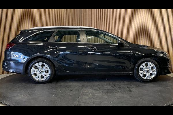 Kia Ceed Sportswagon 1.0 T-GDi DynamicLine|120PK|TREKHAAK|CAMERA|CARPLAY+ANDROID|CRUISE+CLIMATE|PDC-A|1e EIG|INCL.BTW|NL-AUTO|NAP|