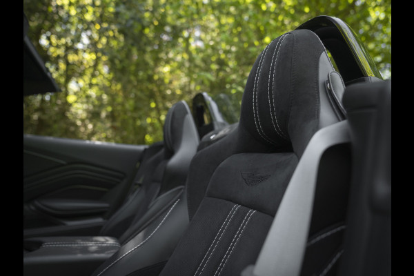 Aston Martin Vantage Roadster 4.0 V8