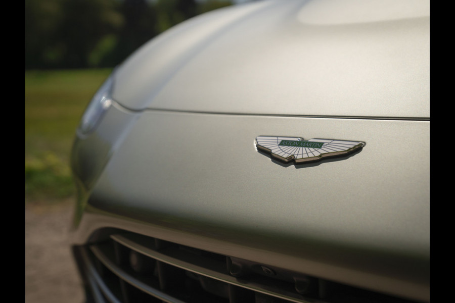 Aston Martin Vantage Roadster 4.0 V8
