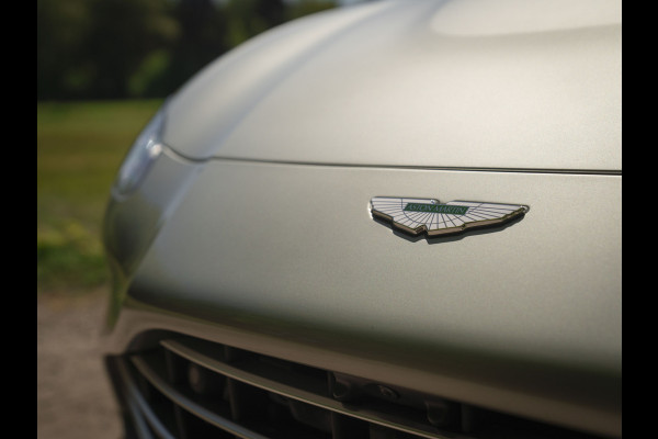 Aston Martin Vantage Roadster 4.0 V8
