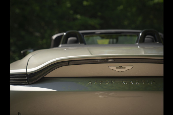 Aston Martin Vantage Roadster 4.0 V8