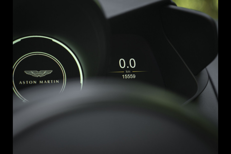 Aston Martin Vantage Roadster 4.0 V8