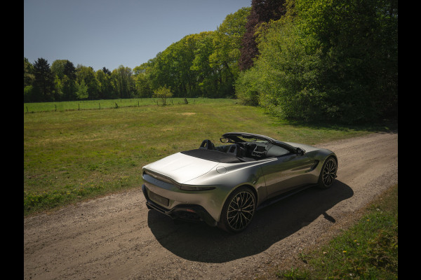 Aston Martin Vantage Roadster 4.0 V8