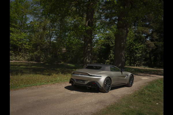 Aston Martin Vantage Roadster 4.0 V8
