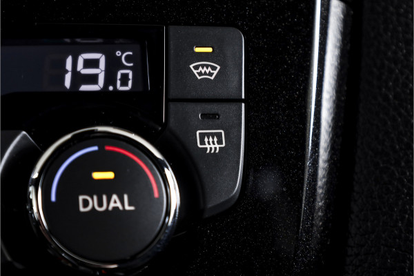 Nissan QASHQAI 1.3 DIG-T 160 PK Tekna + - Automaat | Pano | Adapt. Cruise | Stoel-+Voorruitverw. | NAV+App. Connect | ECC | Afn. Trekhaak | Bose | LM 19" |