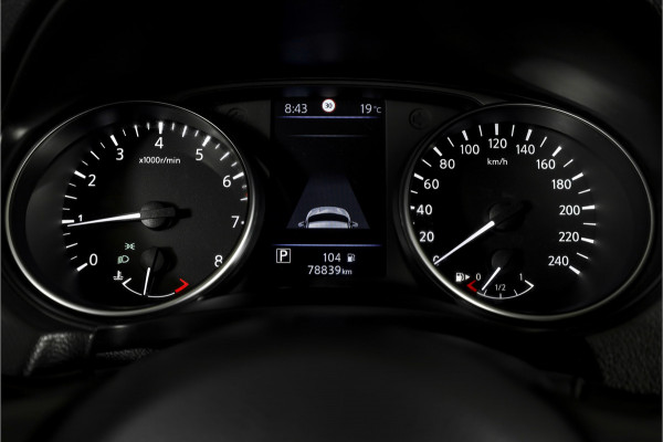 Nissan QASHQAI 1.3 DIG-T 160 PK Tekna + - Automaat | Pano | Adapt. Cruise | Stoel-+Voorruitverw. | NAV+App. Connect | ECC | Afn. Trekhaak | Bose | LM 19" |