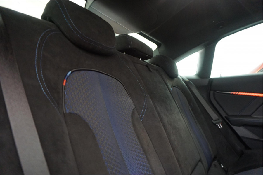 BMW 2 Serie Gran Coupé 218i High Executive M-SPORT | Pano-dak | Sfeer | Adaptive + Lane | Apple CarPlay | NL Auto | Compleet BMW onderhouden