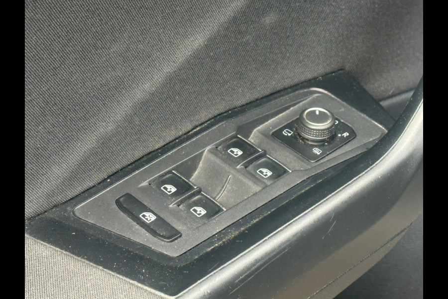 Volkswagen T-Roc 1.5 TSI Style DSG|ACC|PDC|CARPLAY|NAVI|