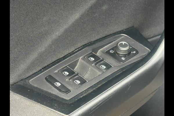 Volkswagen T-Roc 1.5 TSI Style DSG|ACC|PDC|CARPLAY|NAVI|