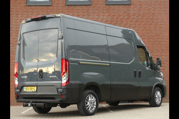 Iveco Daily 35S16V 2.3 L3 H3 3500KG Trekgewicht Camera/Navigatie