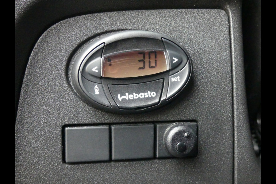 Iveco Daily 35S16V 2.3 L3 H3 3500KG Trekgewicht Camera/Navigatie