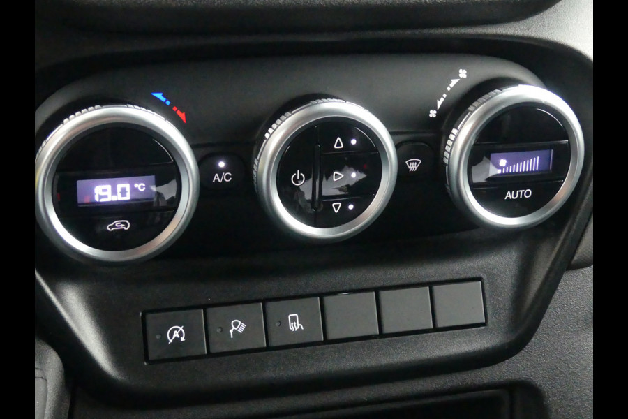 Iveco Daily 35S16V 2.3 L3 H3 3500KG Trekgewicht Camera/Navigatie