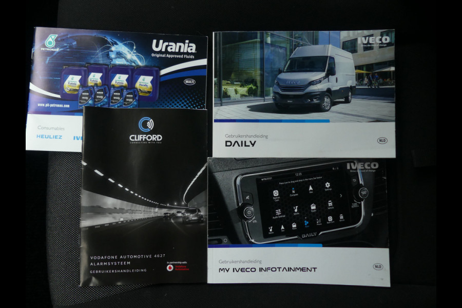 Iveco Daily 35S16V 2.3 L3 H3 3500KG Trekgewicht Camera/Navigatie
