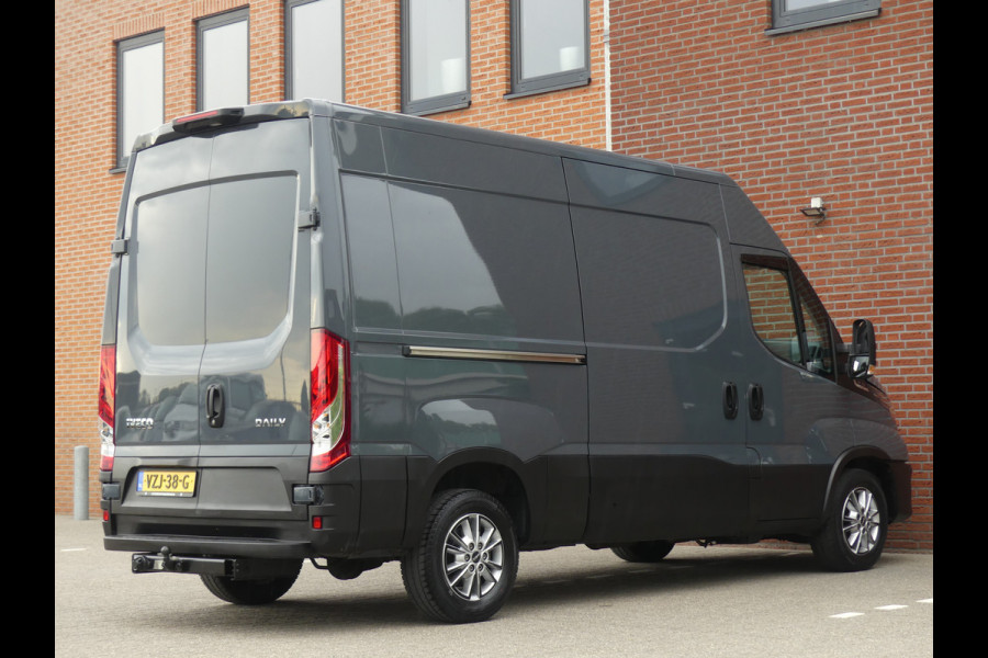 Iveco Daily 35S16V 2.3 L3 H3 3500KG Trekgewicht Camera/Navigatie