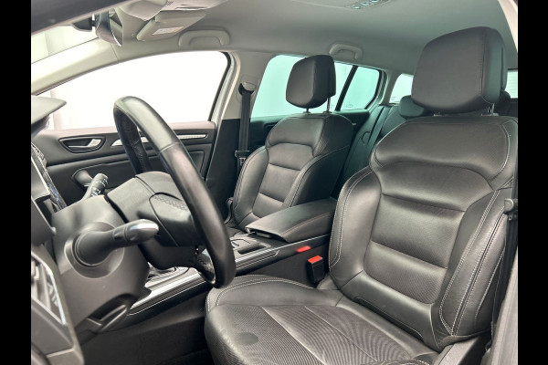 Renault Mégane Estate 1.6 E-Tech Plug-In Hybrid 160 | Origineel NL | Carplay | Leder | Navigatie | Camera | Stoel/stuurverwarming