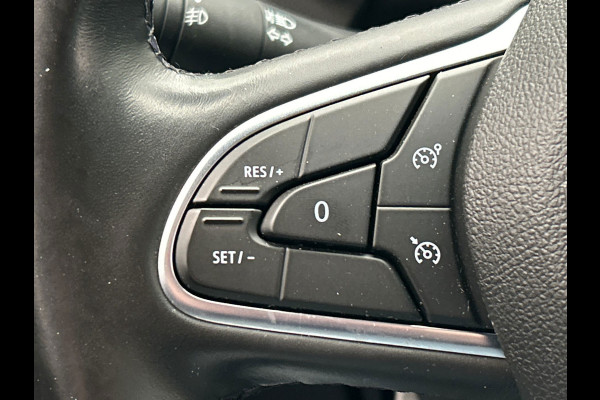 Renault Mégane Estate 1.6 E-Tech Plug-In Hybrid 160 | Origineel NL | Carplay | Leder | Navigatie | Camera | Stoel/stuurverwarming