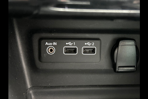 Renault Mégane Estate 1.6 E-Tech Plug-In Hybrid 160 | Origineel NL | Carplay | Leder | Navigatie | Camera | Stoel/stuurverwarming