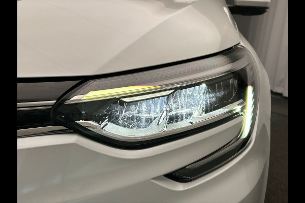 Renault Mégane Estate 1.6 E-Tech Plug-In Hybrid 160 | Origineel NL | Carplay | Leder | Navigatie | Camera | Stoel/stuurverwarming