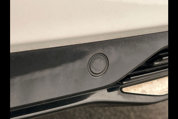 Renault Mégane Estate 1.6 E-Tech Plug-In Hybrid 160 | Origineel NL | Carplay | Leder | Navigatie | Camera | Stoel/stuurverwarming